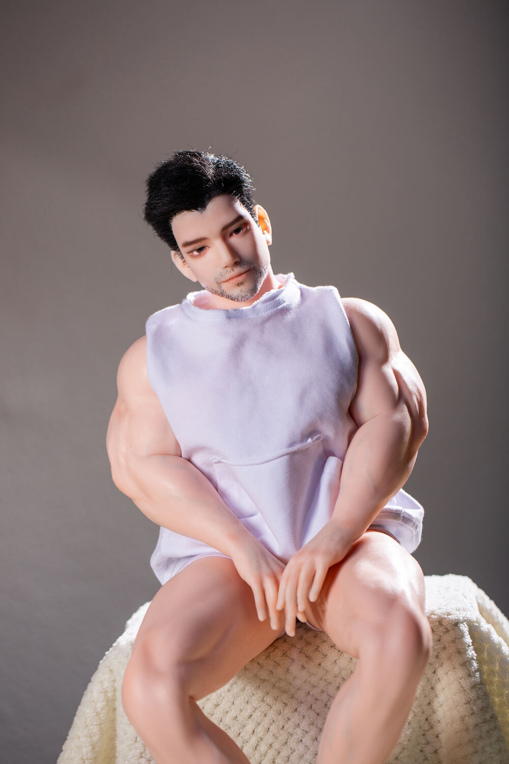 ミニラブドール 男性 高品質シリコン製 美しいディテール Howard 62cm